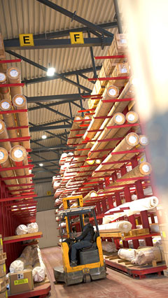 LED-Hallenbeleuchtung für die Produktionsbereiche bei Huyck.Wangner