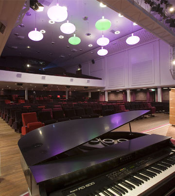 Regardz Meeting Center mit Philips LED-Theaterbeleuchtung