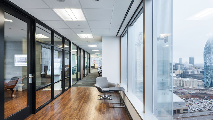 Philips Lighting Connected Lighting (InterAct Office) kann Ihnen helfen, ein intelligentes Büro zu schaffen.